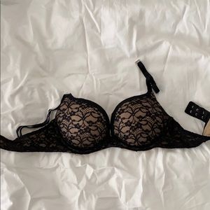 Aerie drew 32b adds 2 cups